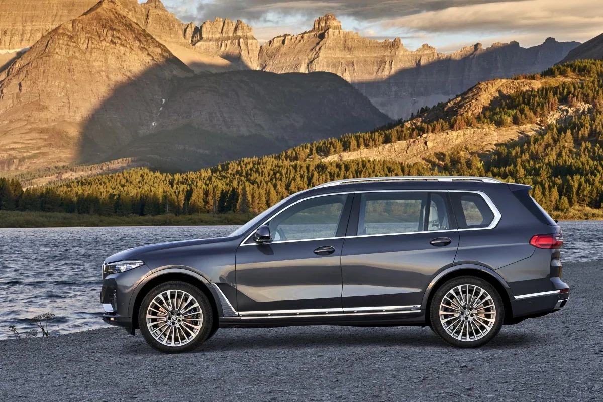 BMW X7