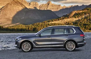 BMW X7. Nowość absolutna! — zdjęcie 9