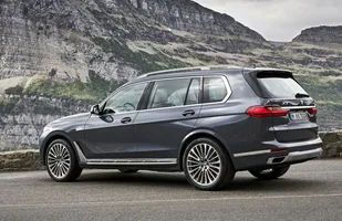BMW X7. Nowość absolutna! — zdjęcie 12