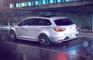 Seat Leon ST Cupra 370 Carbon już w Polsce. Tylko 13 sztuk! — zdjęcie 1