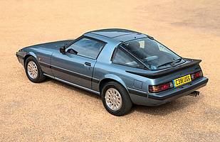 Mazda RX-7 ma już 40 lat!