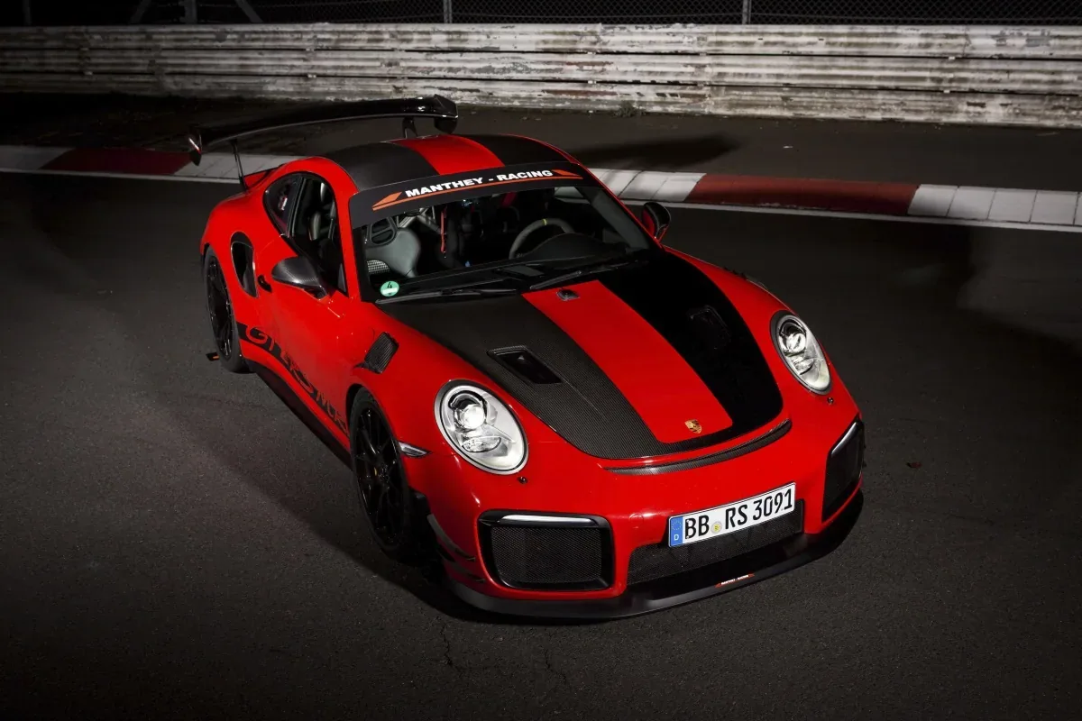 Porsche 911 GT2 RS