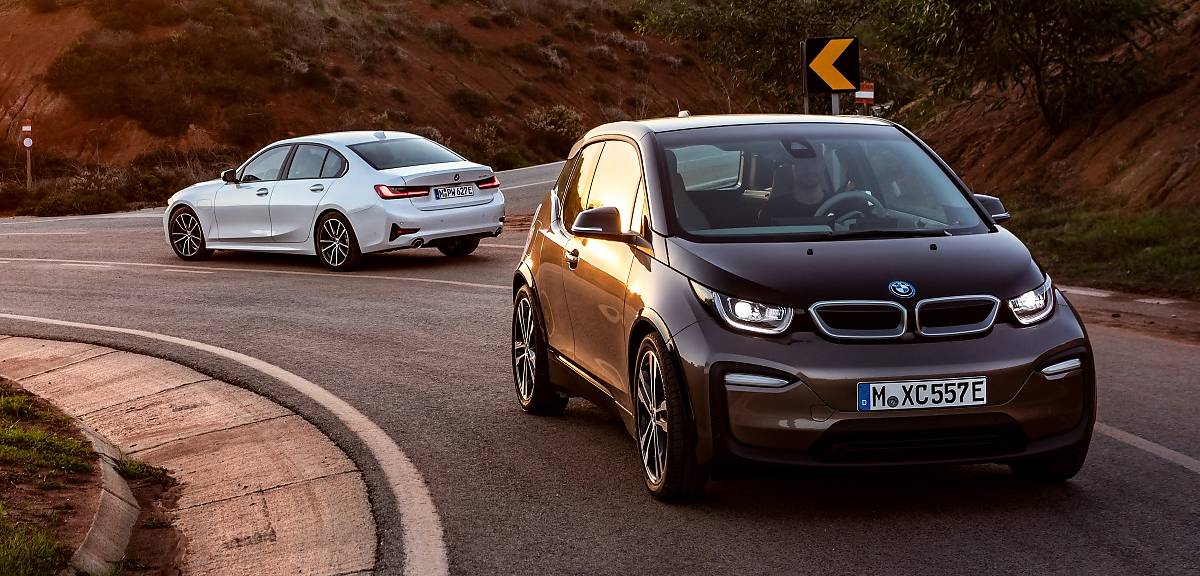 BMW 330e i BMW i3