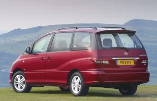 Używane: Toyota Previa — zdjęcie 2
