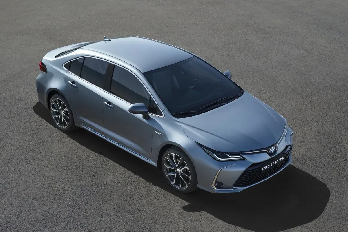 Toyota Corolla Sedan