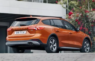 Ford Focus Active Wagon, czyli crossover kombi — zdjęcie 4