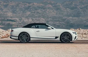 Bentley Continental GT Convertible — zdjęcie 5