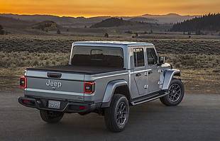 Jeep Gladiator. Nowy pickup amerykańskiej legendy