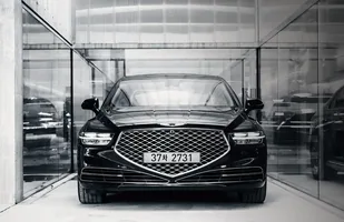 Genesis G90 po modernizacji — zdjęcie 3