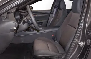 Nowa Mazda 3. Polskie (wysokie) ceny — zdjęcie 4