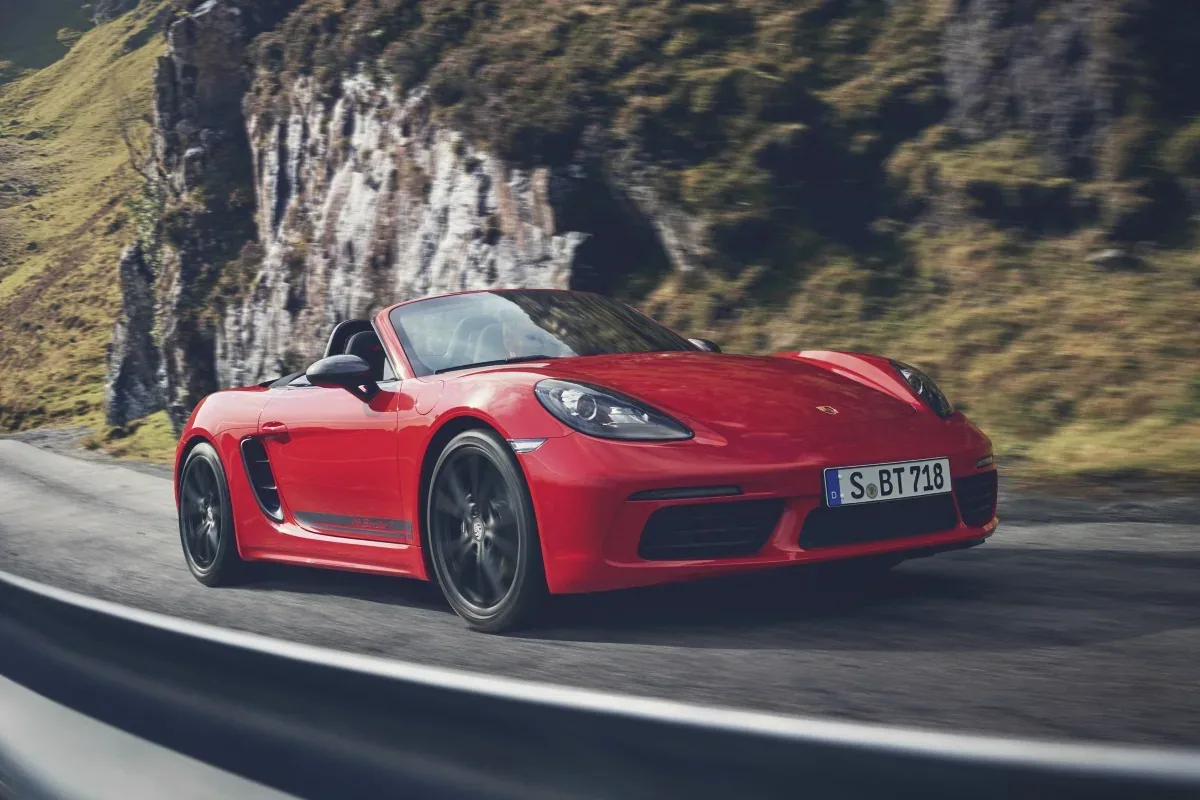 Porsche 718 Boxster T