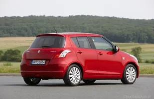 Używane: Suzuki Swift IV — zdjęcie 2