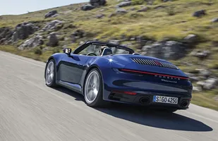 Porsche 911 Cabriolet — zdjęcie 2
