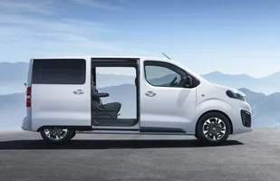 Nowy Opel Zafira jak auto dostawcze! — zdjęcie 4