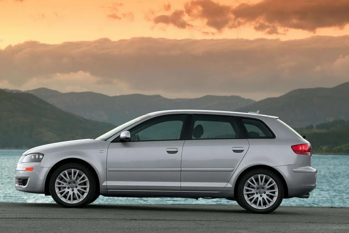 6. Audi A3