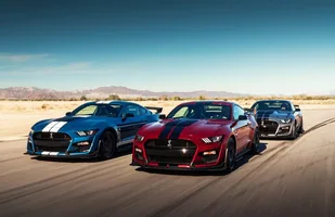 Ford Mustang Shelby GT500 — zdjęcie 4