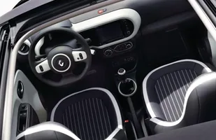 Renault Twingo po liftingu — zdjęcie 10
