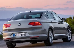 Historyczny moment. Golf DRUGIM najlepiej sprzedającym się VW! — zdjęcie 2