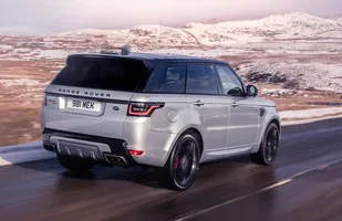 Range Rover Sport HST. Nowa hybryda — zdjęcie 2
