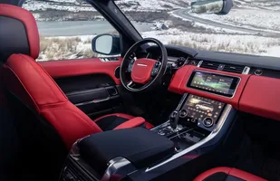 Range Rover Sport HST. Nowa hybryda — zdjęcie 3