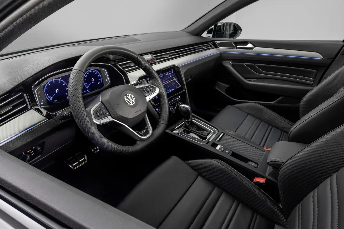 Volkswagen Passat Variant R-Line Edition