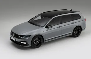 Volkswagen Passat Variant R-Line Edition — zdjęcie 8