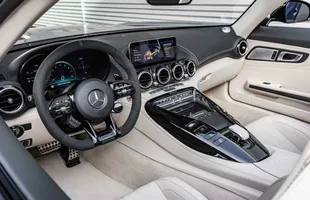 Mercedes-AMG GT R Roadster — zdjęcie 8
