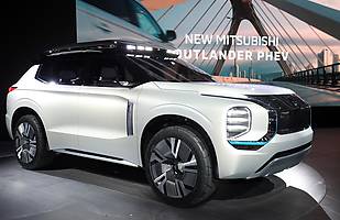 Mitsubishi Engelberg Tourer