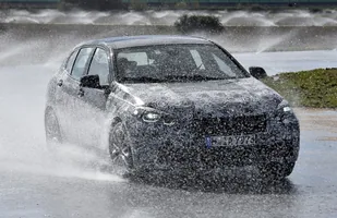BMW serii 1 III generacji z przednim napędem! — zdjęcie 3
