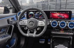 Mercedes-AMG A 35 4Matic w wersji sedan — zdjęcie 3