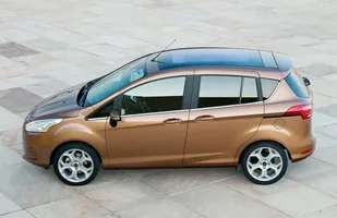 Ford B-Max za mniej niż 60 tysięcy zł — zdjęcie 3