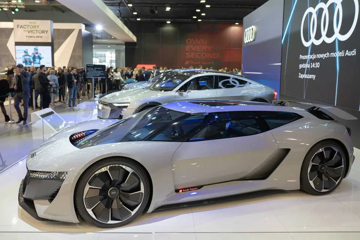 Audi PB18 e-tron concept