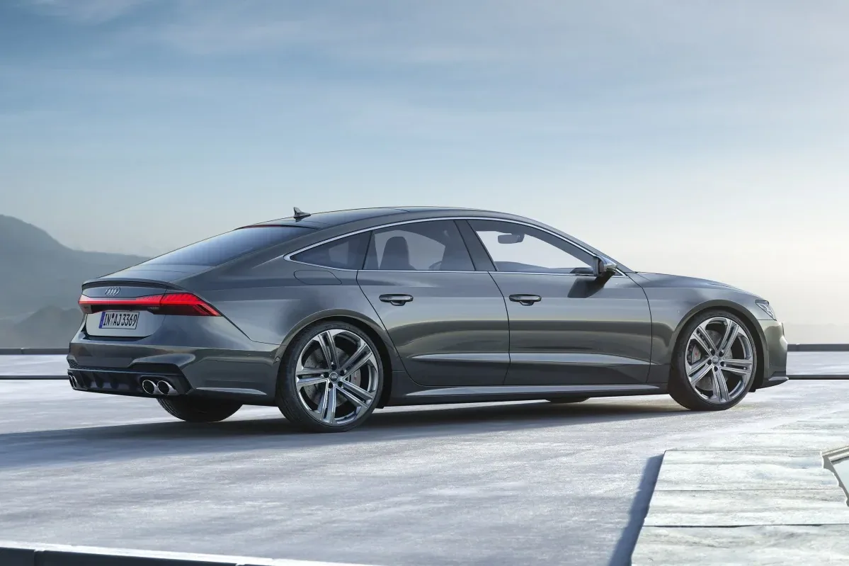 Audi S7