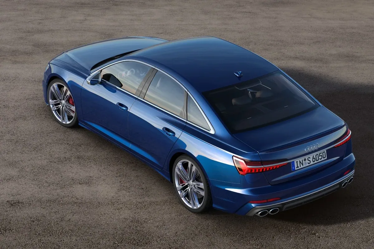 Audi S6