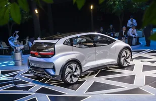 Audi AI:ME. Miejskie auto na prąd — zdjęcie 4