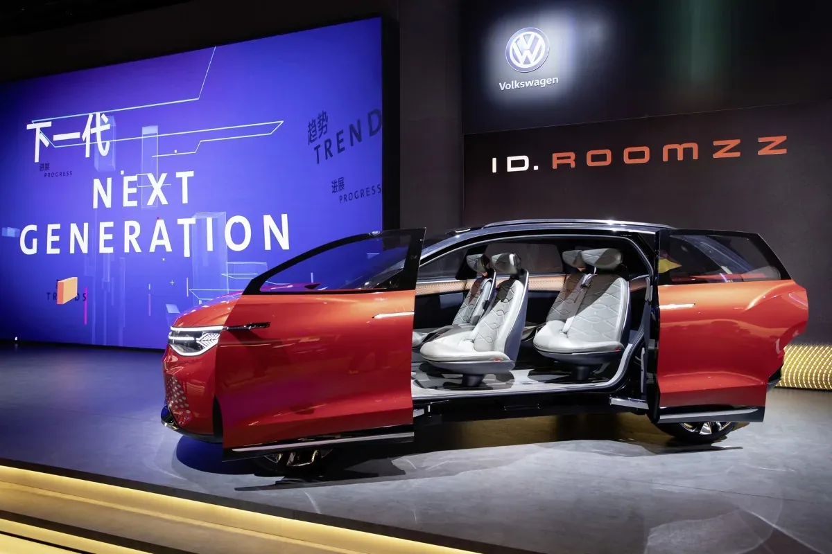 Volkswagen ID. ROOMZZ