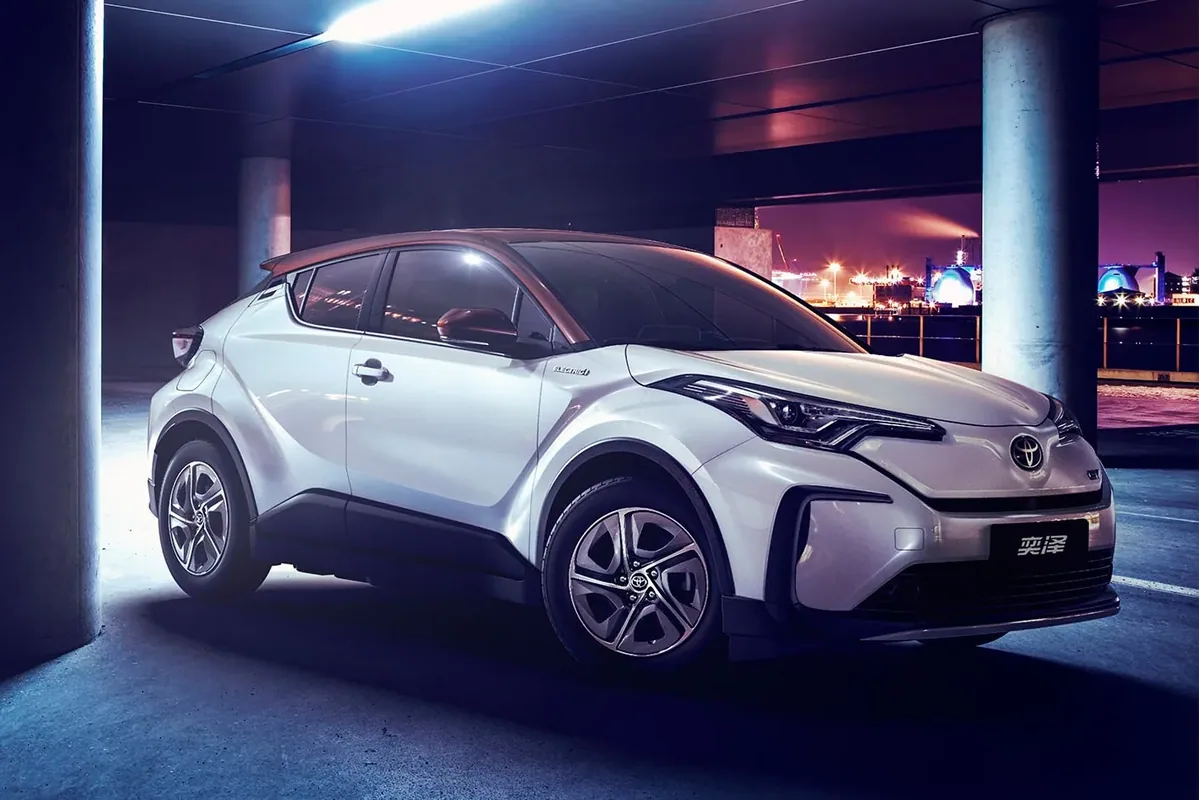 Toyota C-HR Electric