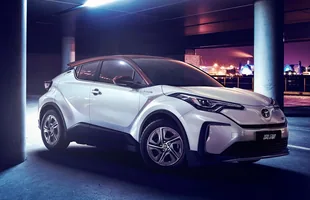 Toyota C-HR w wersji elektrycznej — zdjęcie 4