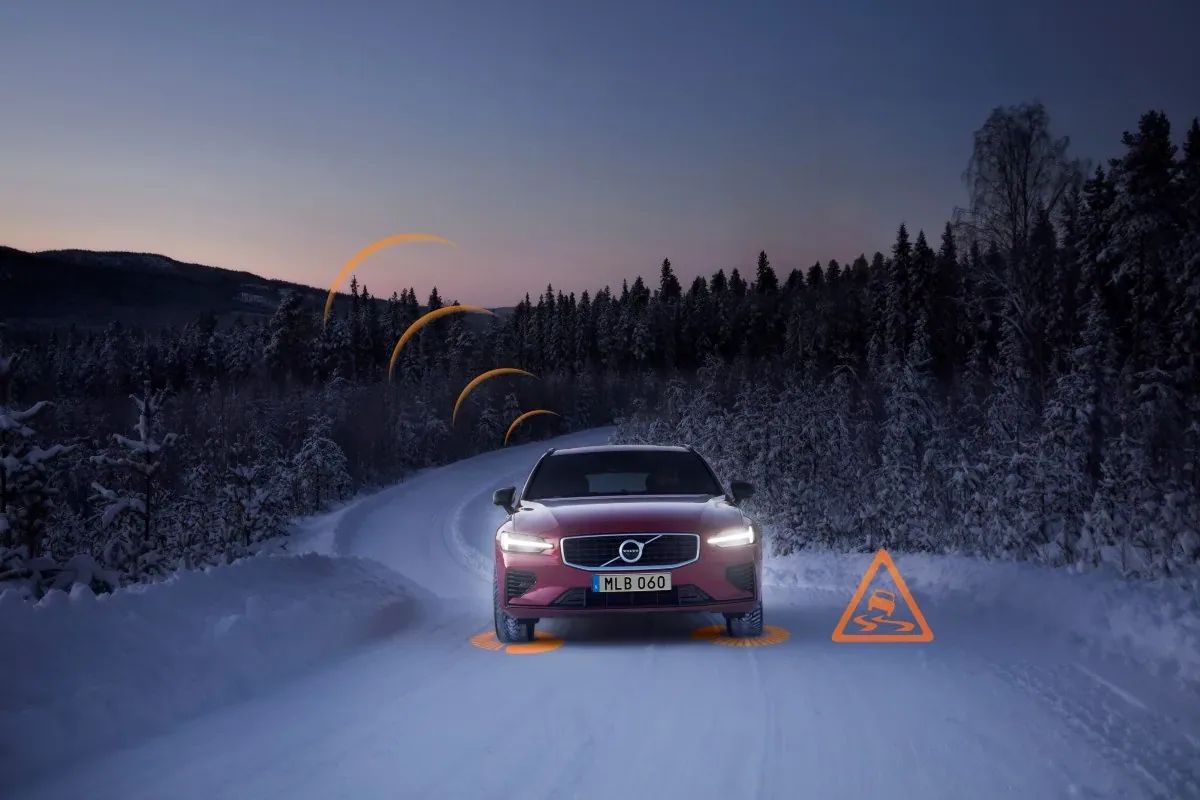 Volvo uruchamia komunikację między pojazdami