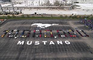 55 lat Forda Mustanga