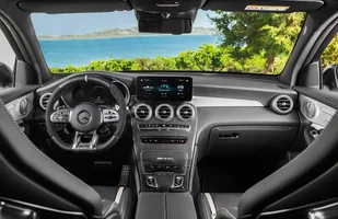 Mercedes-AMG GLC 63 4MATIC+ po liftingu — zdjęcie 4