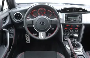 Nowe Subaru za 172 tys. zł — zdjęcie 3
