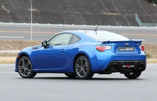Nowe Subaru za 172 tys. zł — zdjęcie 7