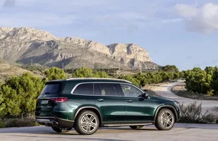 Mercedes GLS nowej generacji — zdjęcie 7