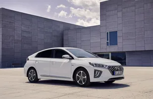 Hyundai Ioniq po liftingu — zdjęcie 9
