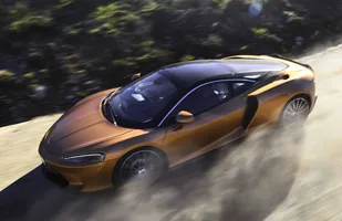 McLaren GT. Rasowe gran turismo — zdjęcie 1