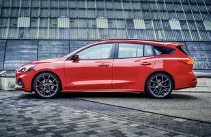 Ford Focus ST Wagon — zdjęcie 4