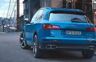 Audi Q5 55 TFSI e quattro — zdjęcie 4