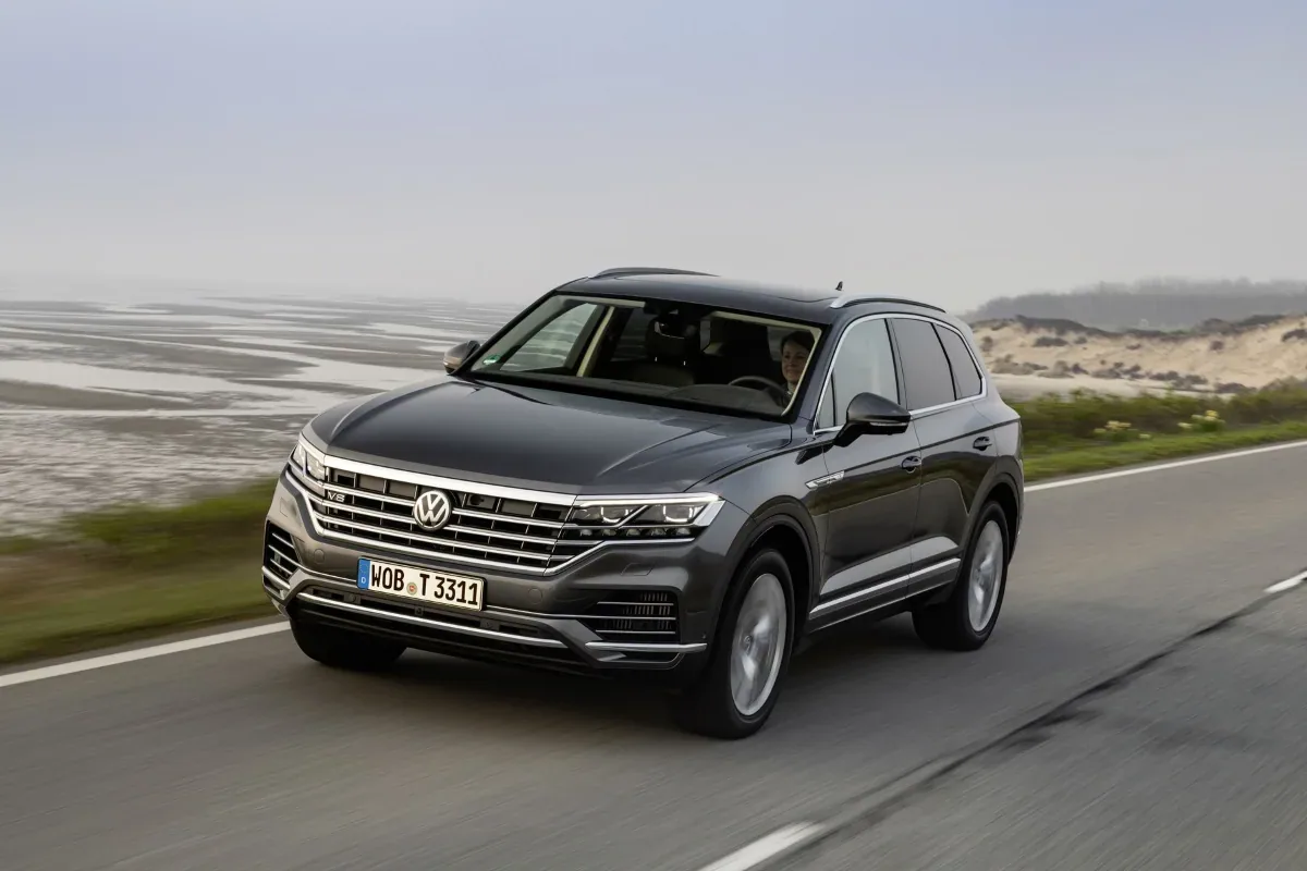 Volkswagen Touareg V8