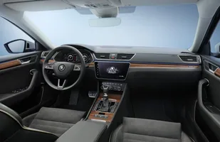 Skoda Superb Scout — zdjęcie 3